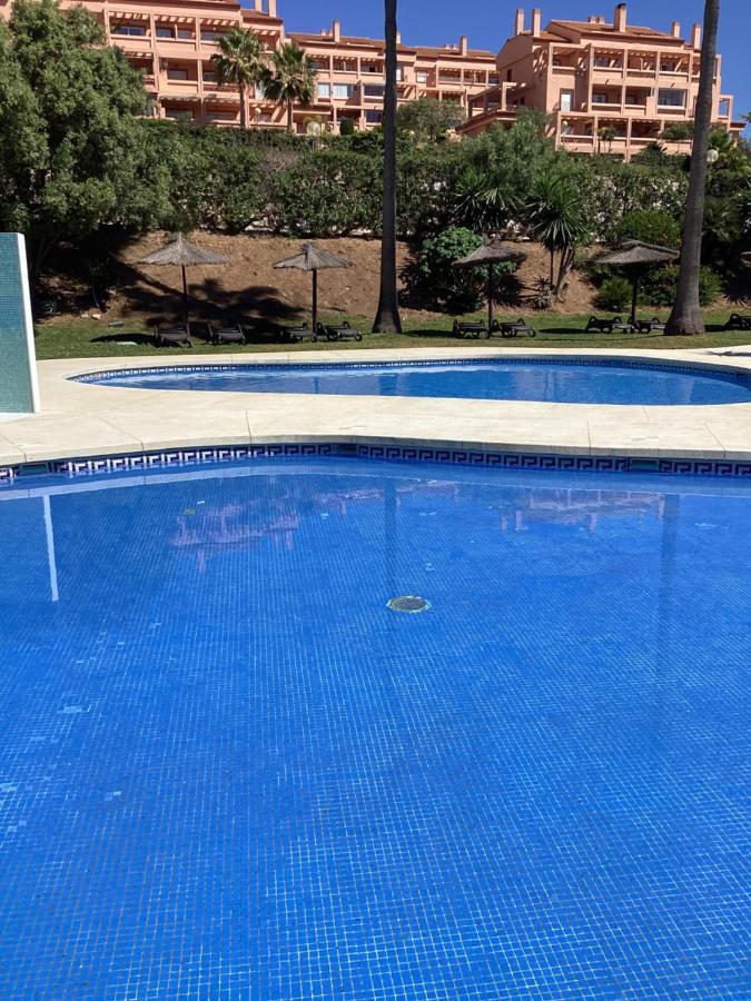 Апартаменты Playa Marina Club Pretty House Малага Экстерьер фото